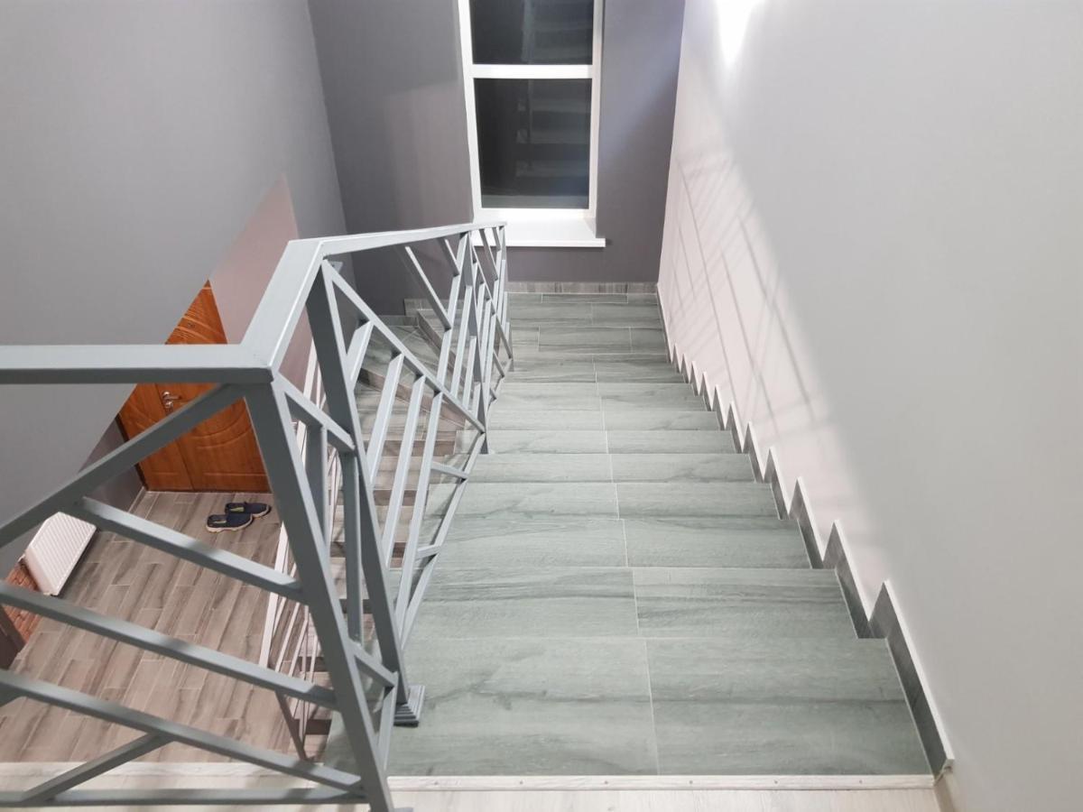 Uzhorod 3 Room Lovely House Екстериор снимка