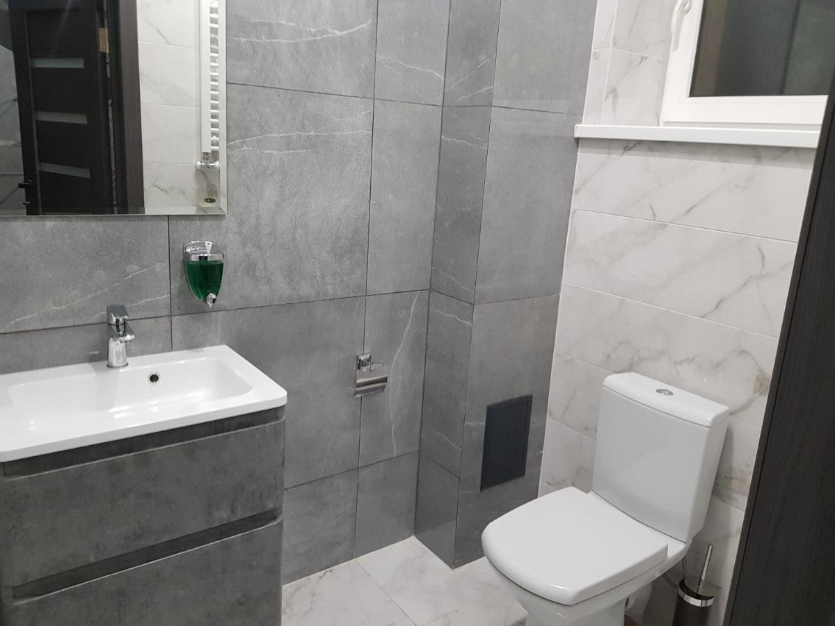 Uzhorod 3 Room Lovely House Екстериор снимка