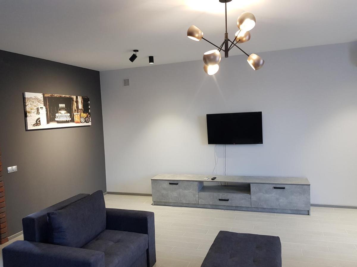Uzhorod 3 Room Lovely House Екстериор снимка